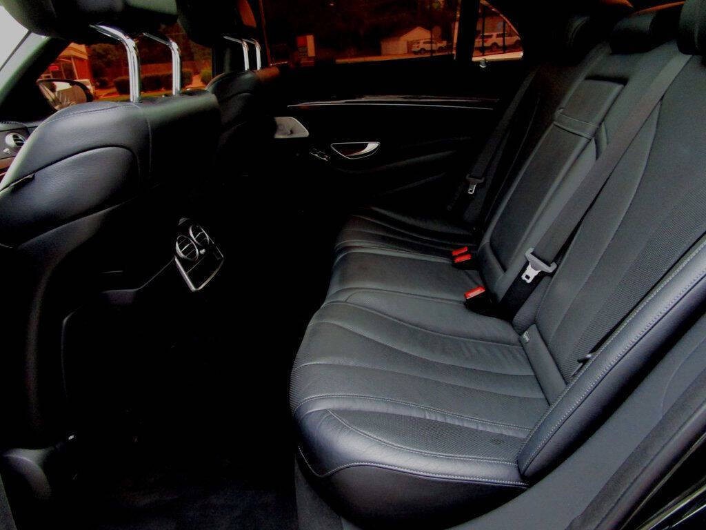 2017 Mercedes-Benz S-Class Image 16