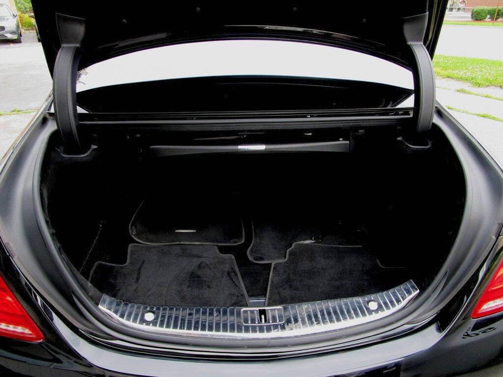 2017 Mercedes-Benz S-Class Image 31