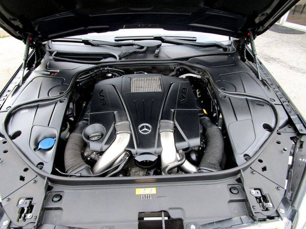 2017 Mercedes-Benz S-Class Image 32
