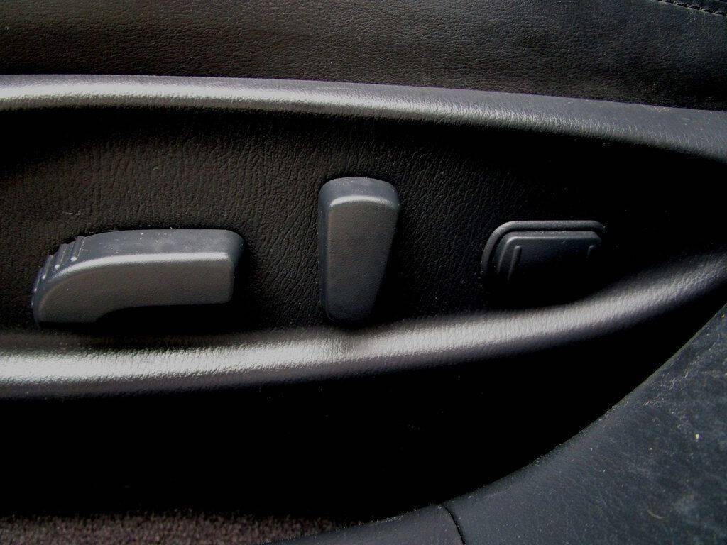 2015 INFINITI Q70 Image 28