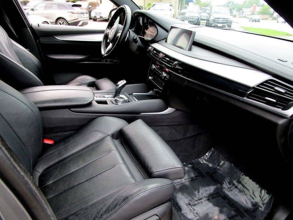 2015 BMW X6 Image 14