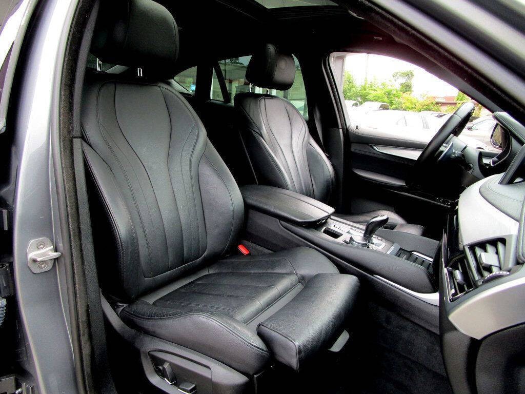 2015 BMW X6 Image 16