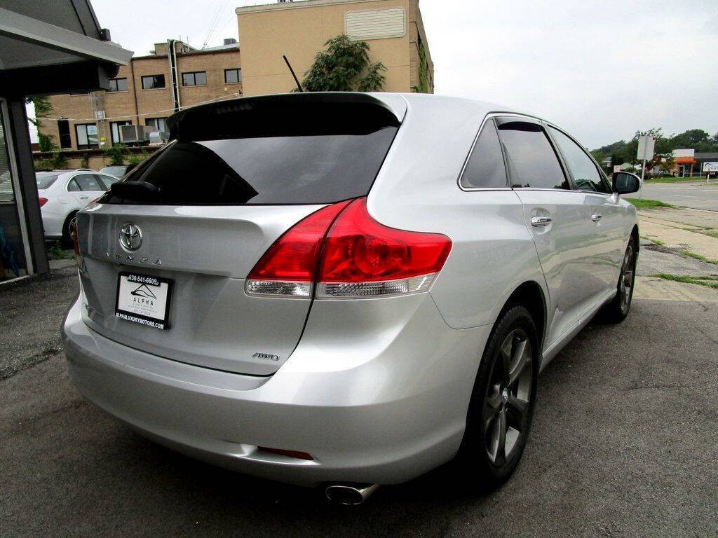 2012 Toyota Venza Image 8