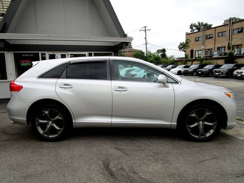 2012 Toyota Venza Image 11