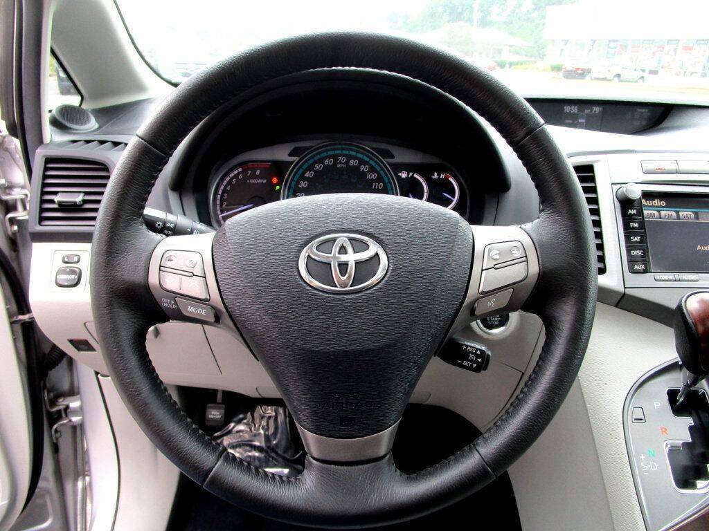 2012 Toyota Venza Image 17