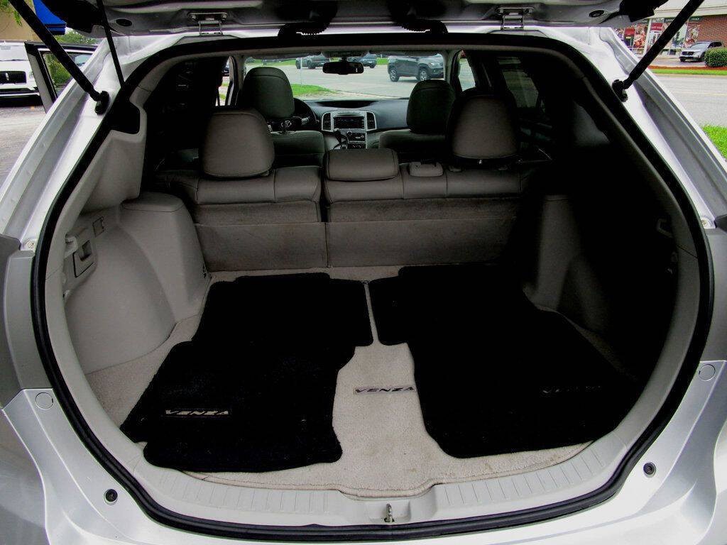 2012 Toyota Venza Image 25