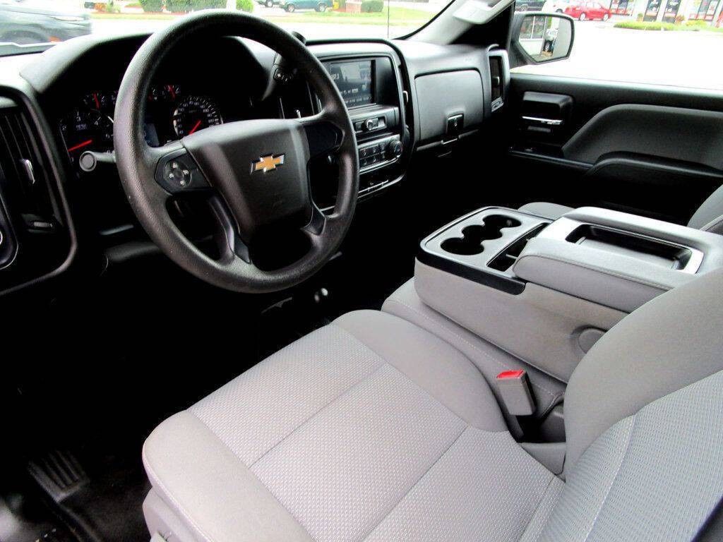2017 Chevrolet Silverado 1500 Image 12