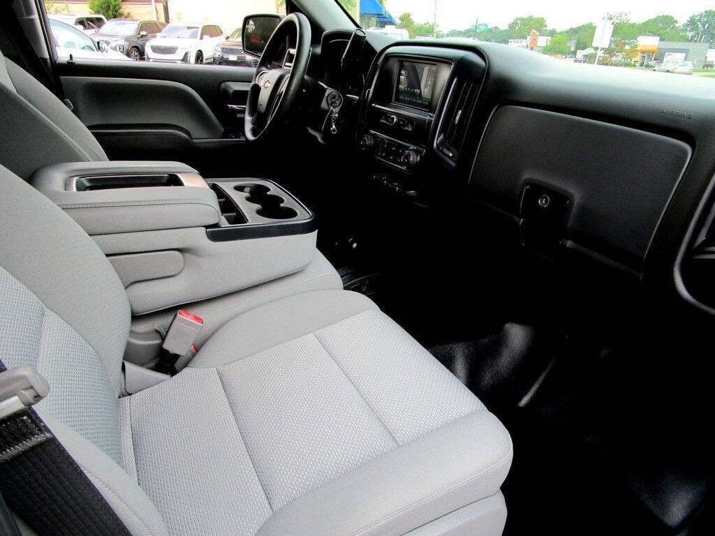 2017 Chevrolet Silverado 1500 Image 13