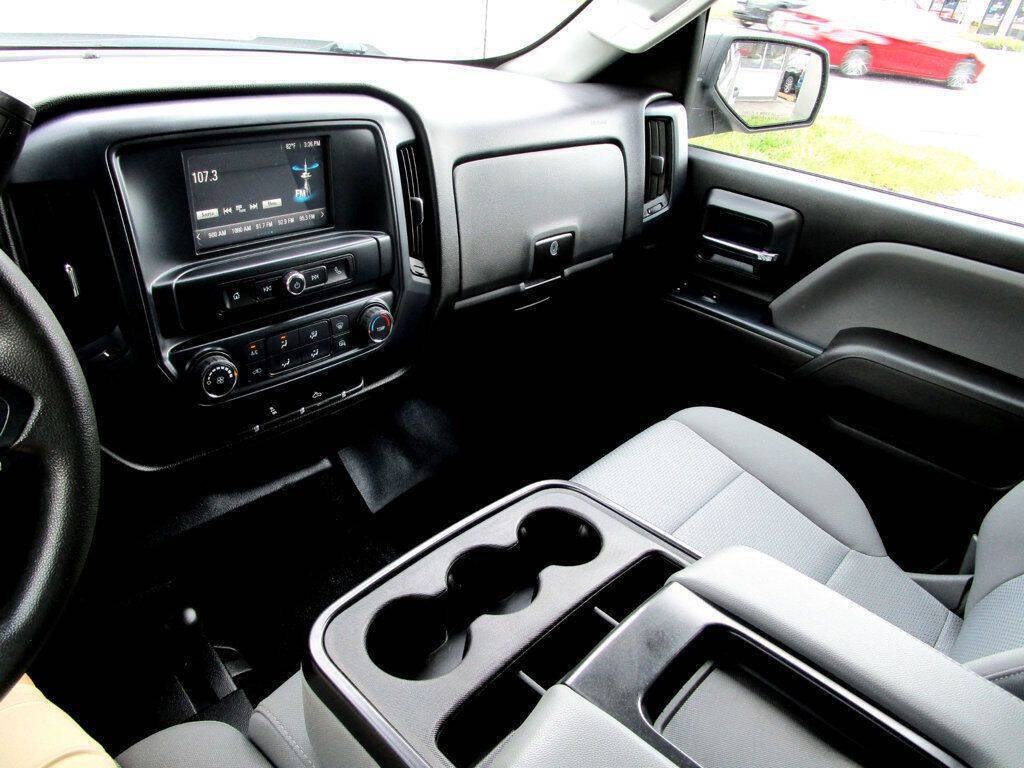 2017 Chevrolet Silverado 1500 Image 20