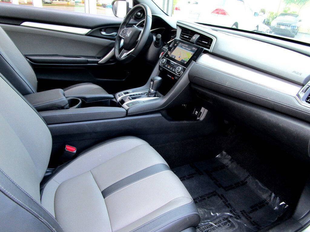 2016 Honda Civic Image 13