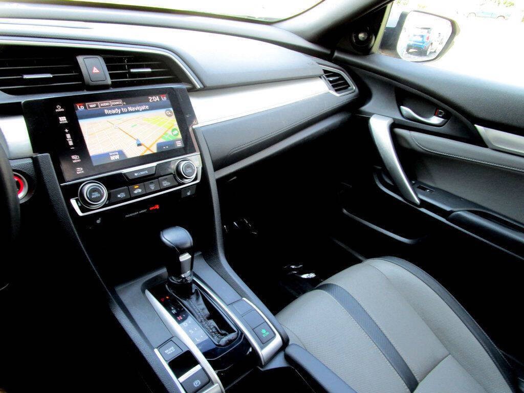 2016 Honda Civic Image 22