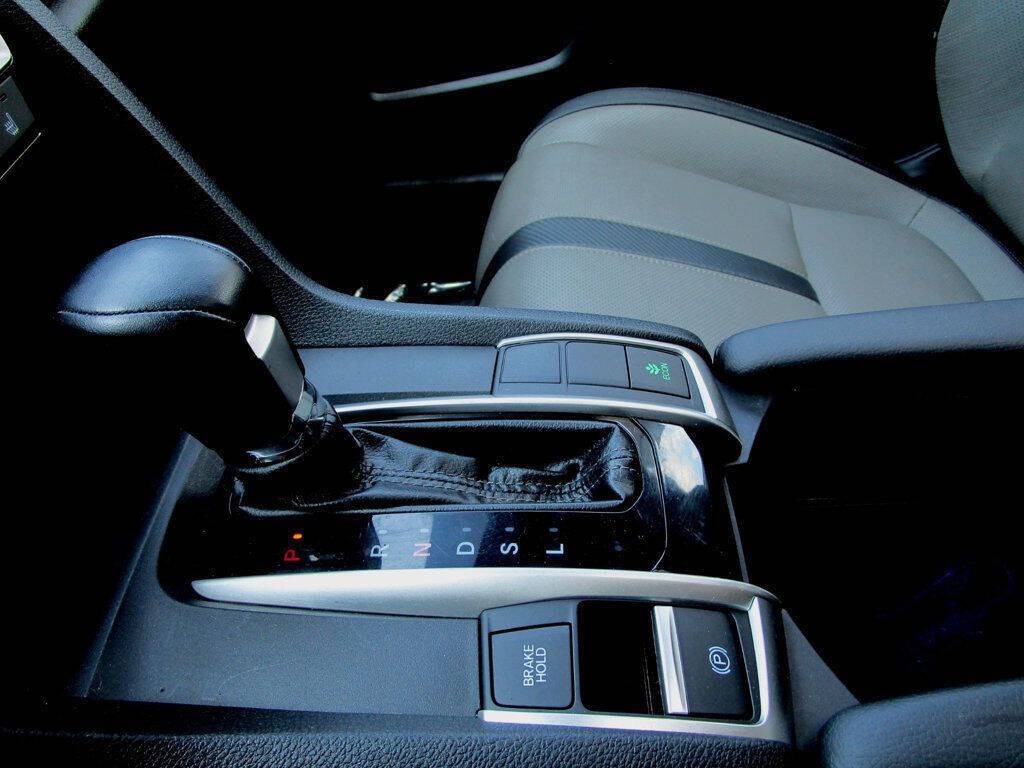 2016 Honda Civic Image 23