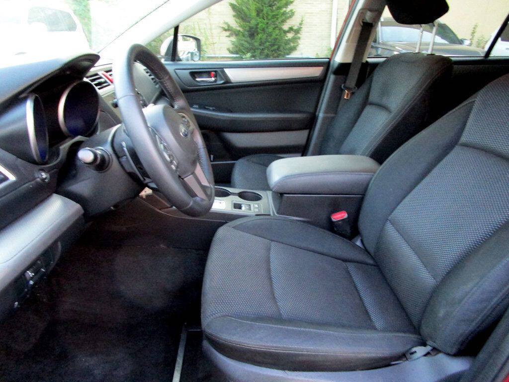 2015 Subaru Outback Image 12