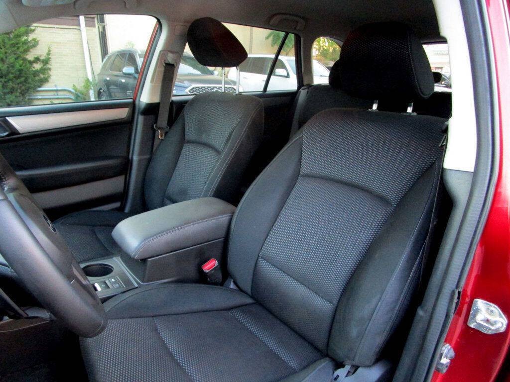 2015 Subaru Outback Image 14