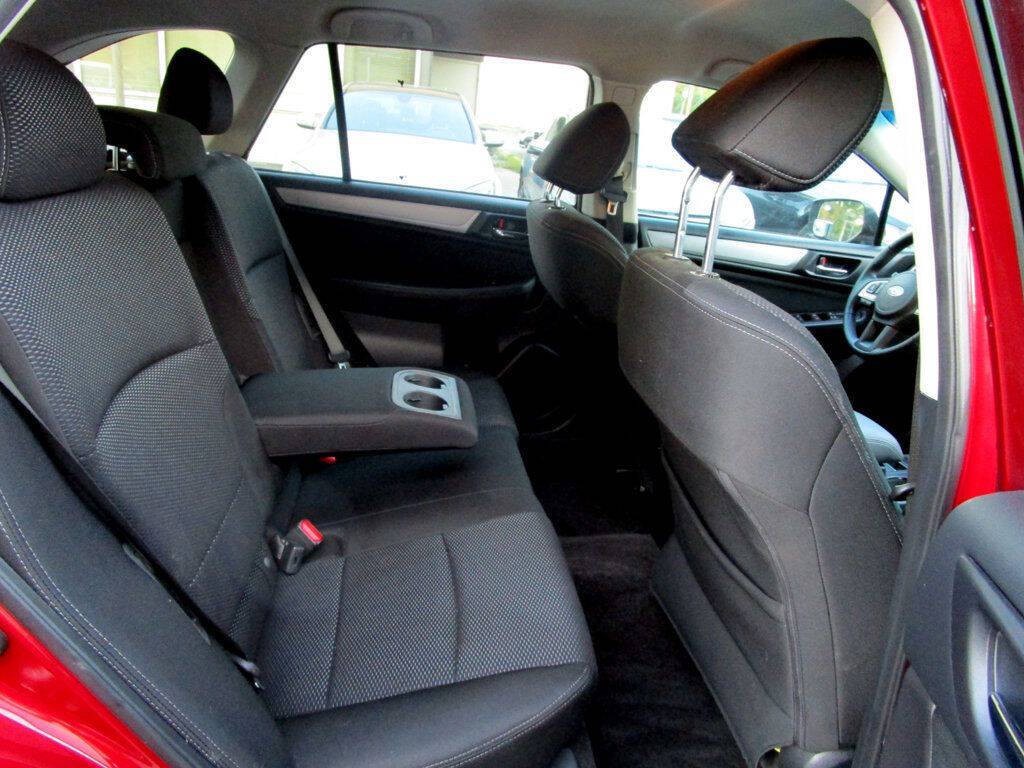 2015 Subaru Outback Image 17