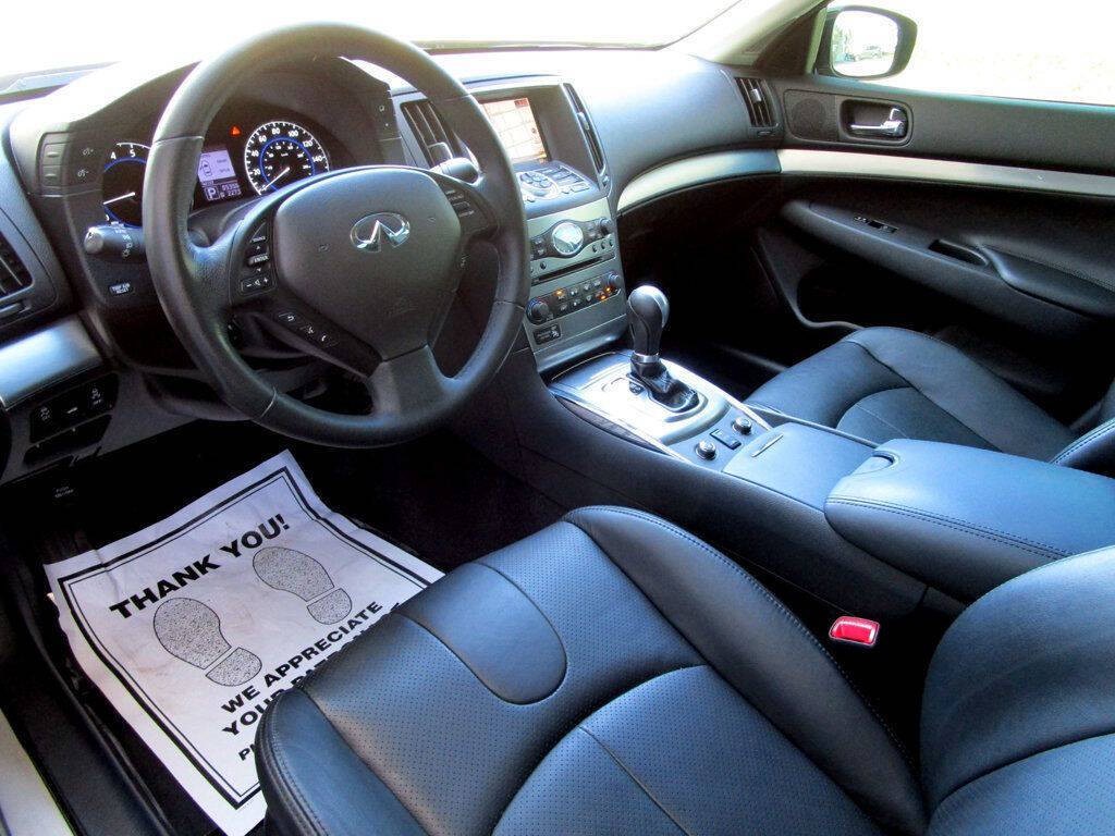 2013 INFINITI G37 Image 13
