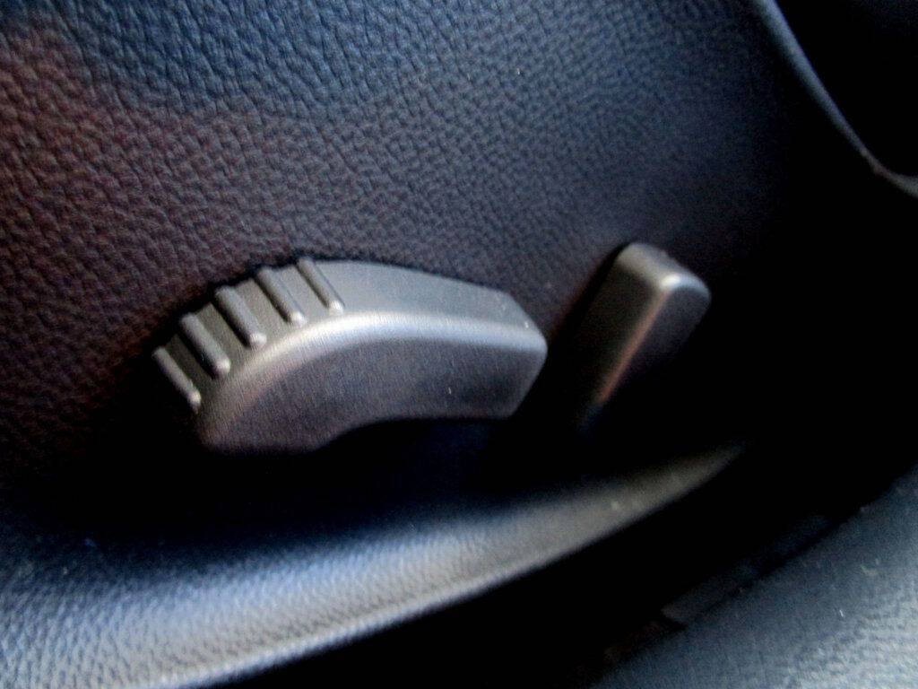 2013 INFINITI G37 Image 30