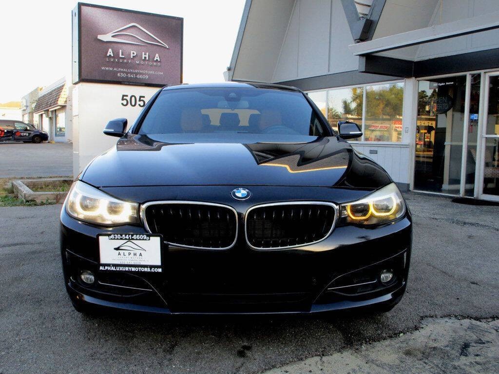 2017 BMW 3 Series Image 6