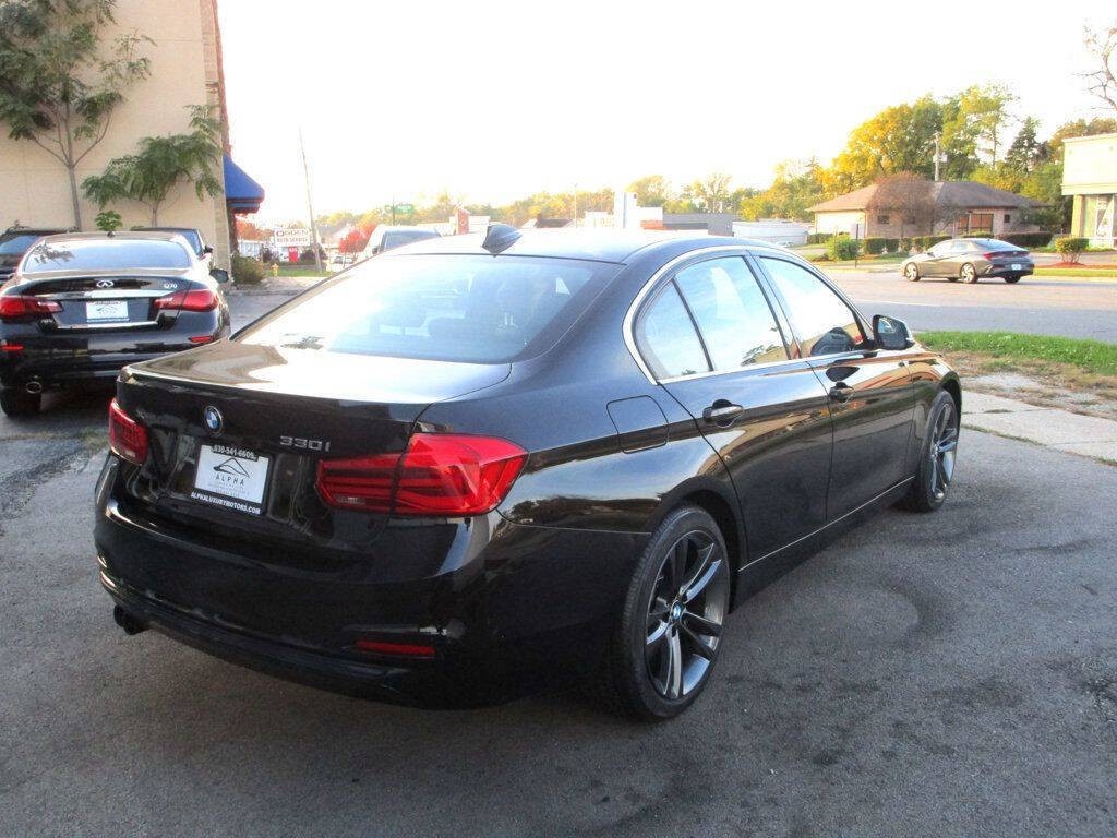 2018 BMW 3 Series Image 8