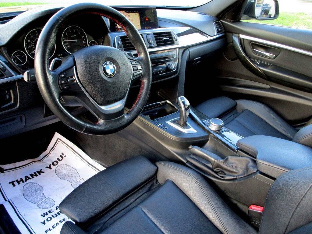 2018 BMW 3 Series Image 13