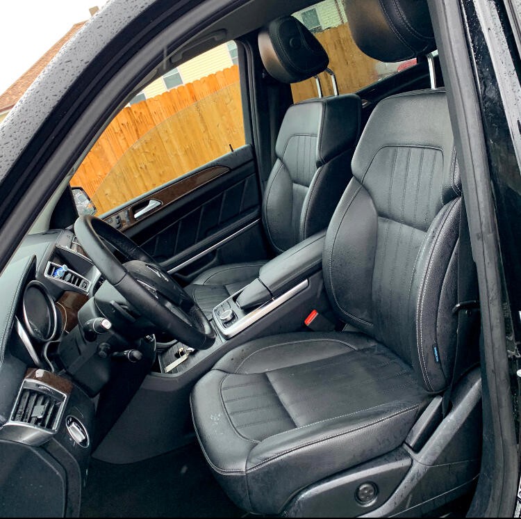 2014 Mercedes-Benz GL-Class Image 9