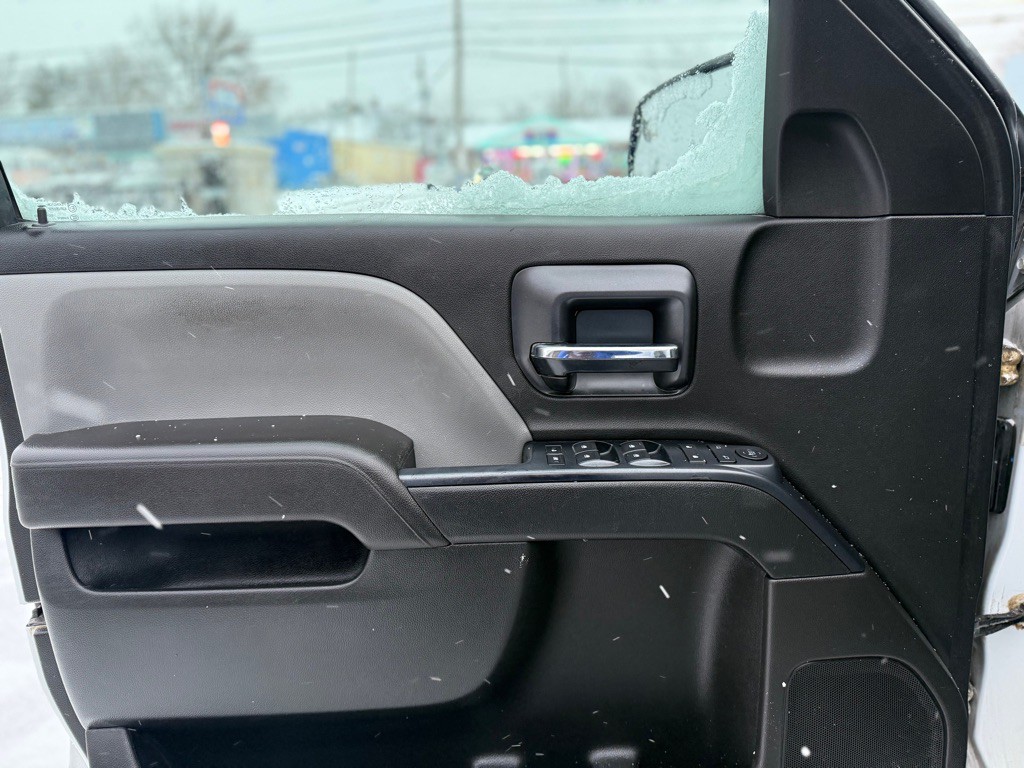 2017 Chevrolet Silverado 1500 Image 11