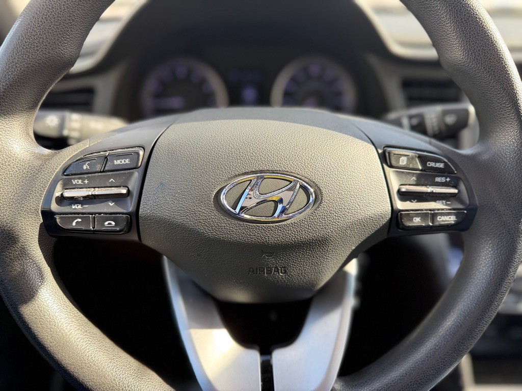 2020 Hyundai Elantra Image 14