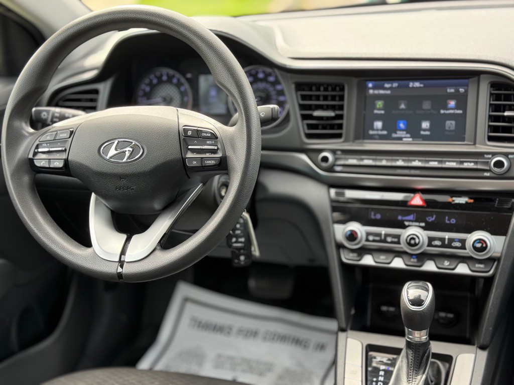 2020 Hyundai Elantra Image 20
