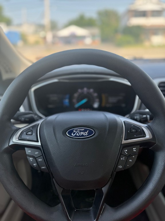 2020 Ford Fusion Image 13