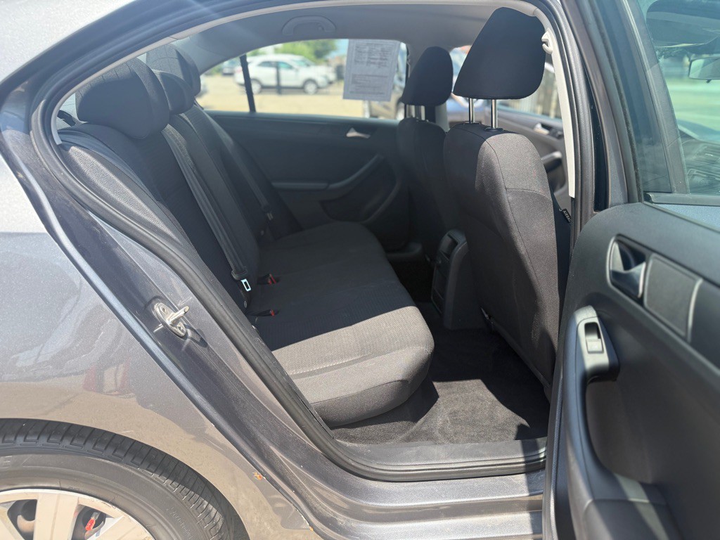 2016 Volkswagen Jetta Image 15
