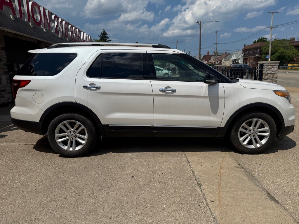 2015 Ford Explorer Image 6