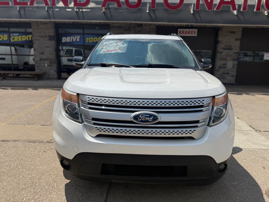 2015 Ford Explorer Image 8