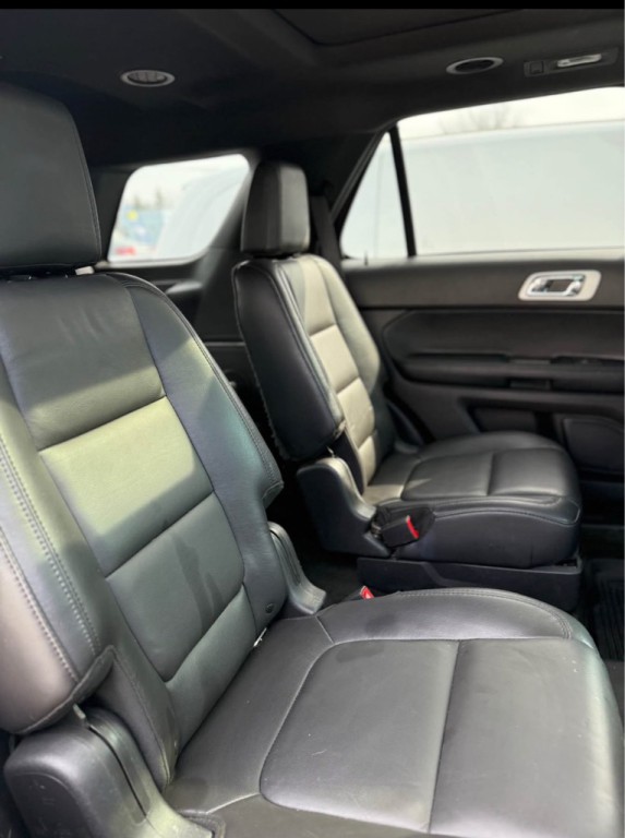 2015 Ford Explorer Image 13