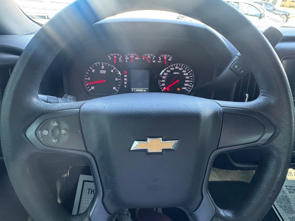 2017 Chevrolet Silverado 1500 Image 11
