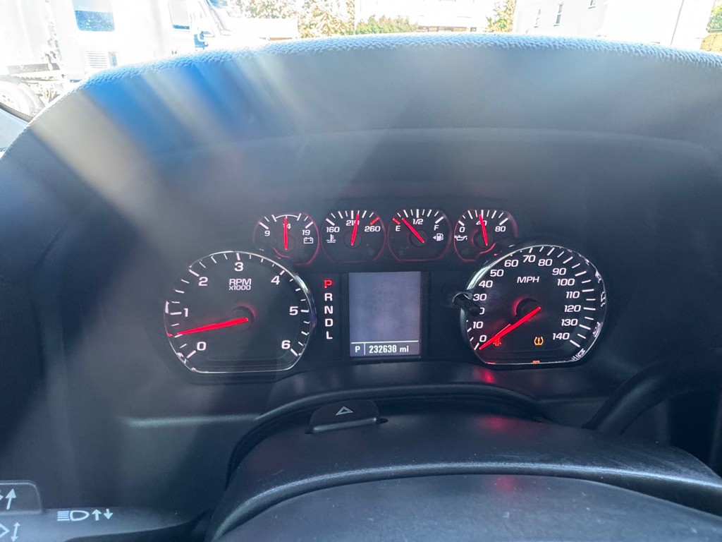 2017 Chevrolet Silverado 1500 Image 12