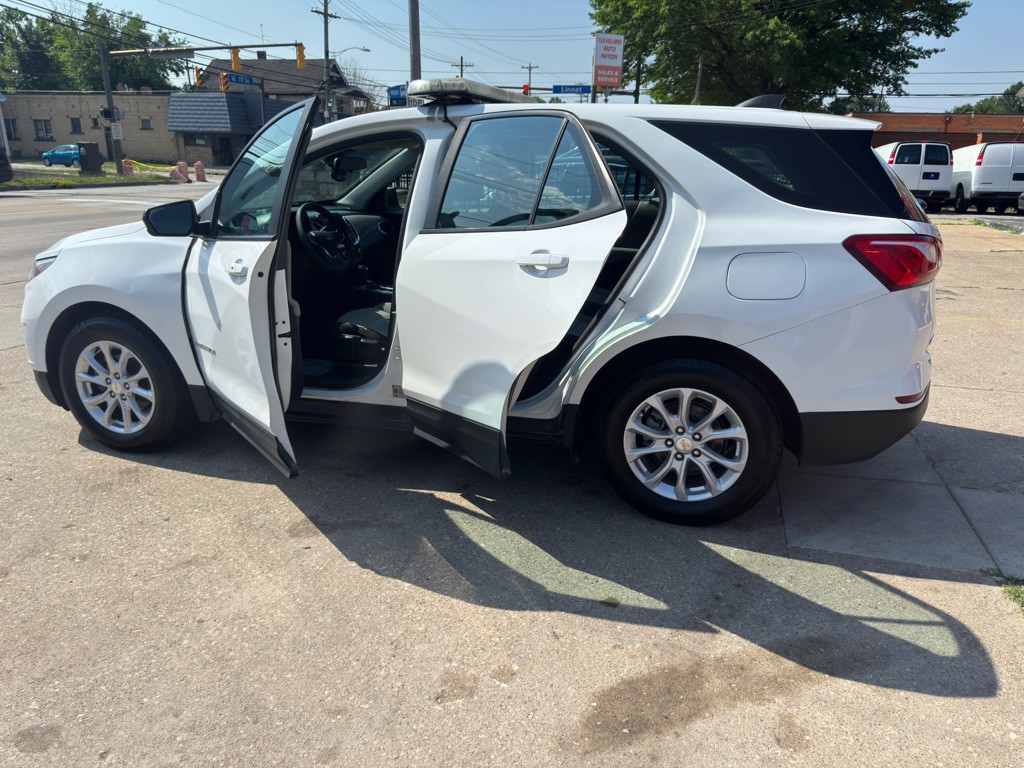 2021 Chevrolet Equinox Image 9