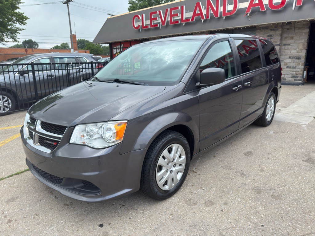 2018 Dodge Grand Caravan Image 1