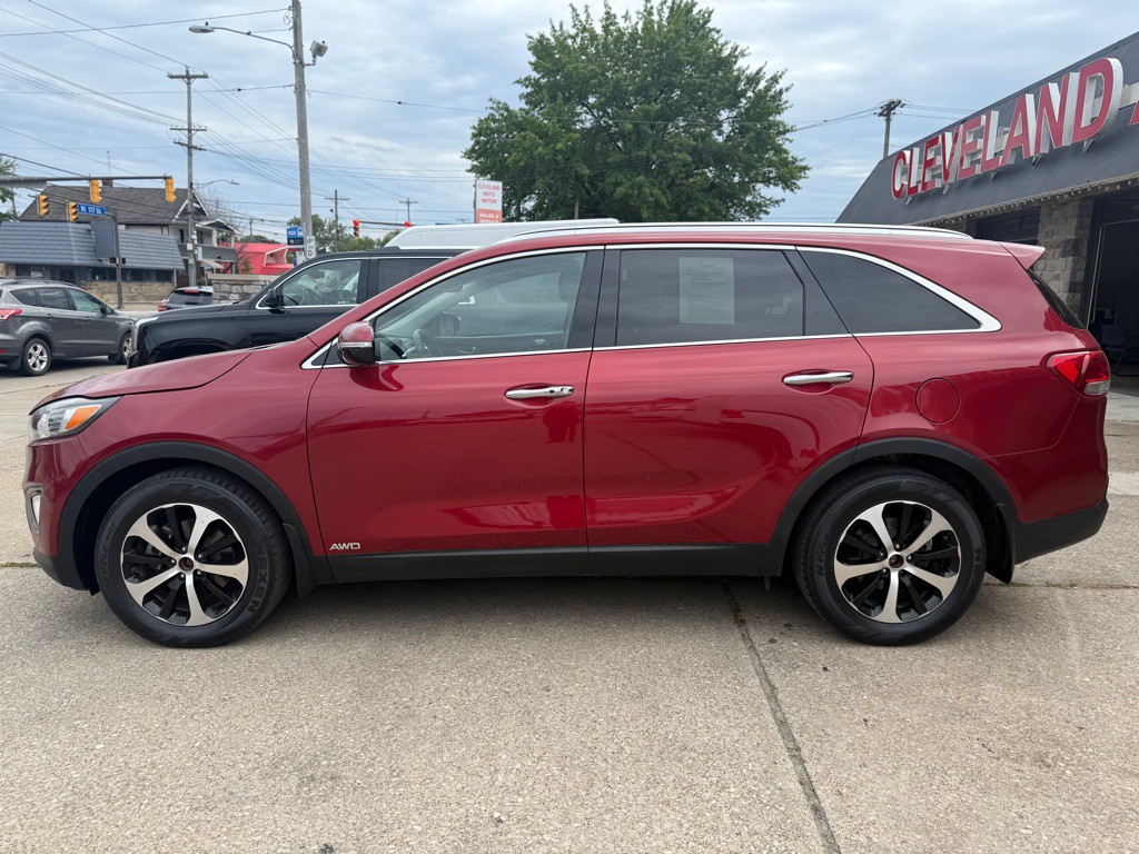 2018 Kia Sorento Image 2