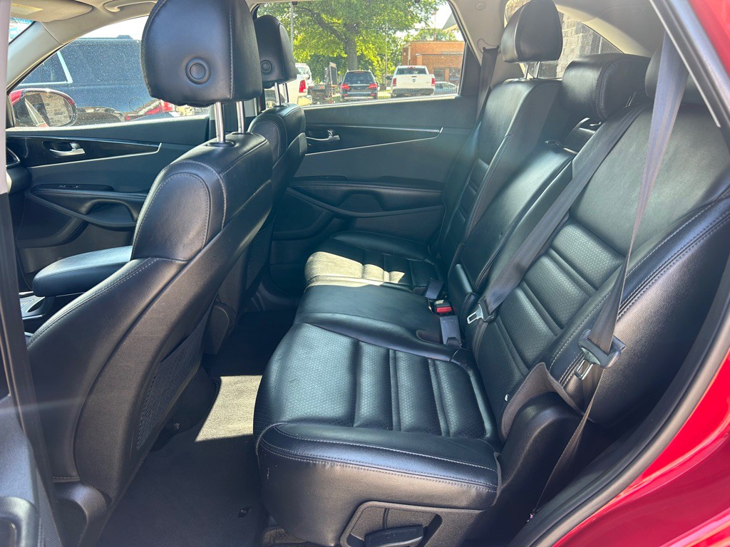 2018 Kia Sorento Image 9