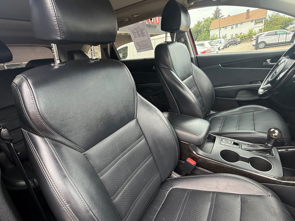 2018 Kia Sorento Image 15