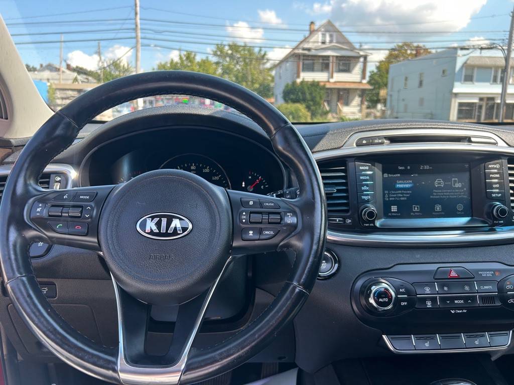 2018 Kia Sorento Image 17