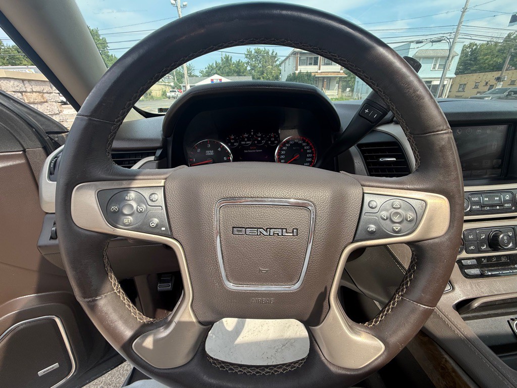 2016 GMC Yukon Image 15