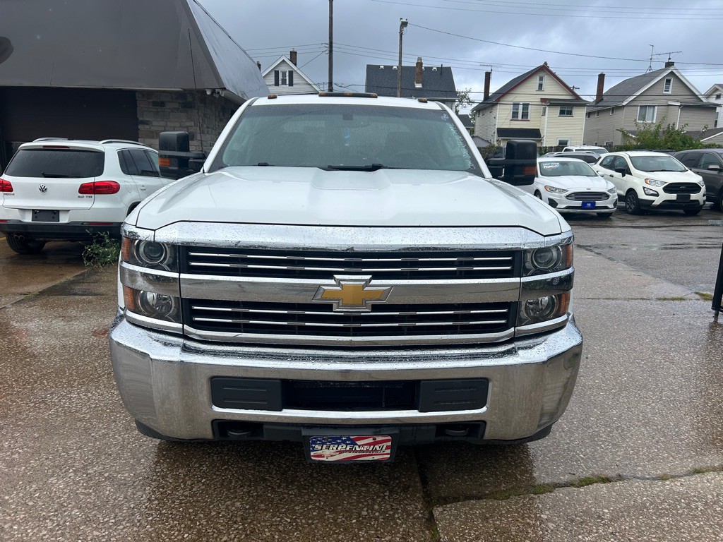 2018 Chevrolet Silverado 1500 Image 1