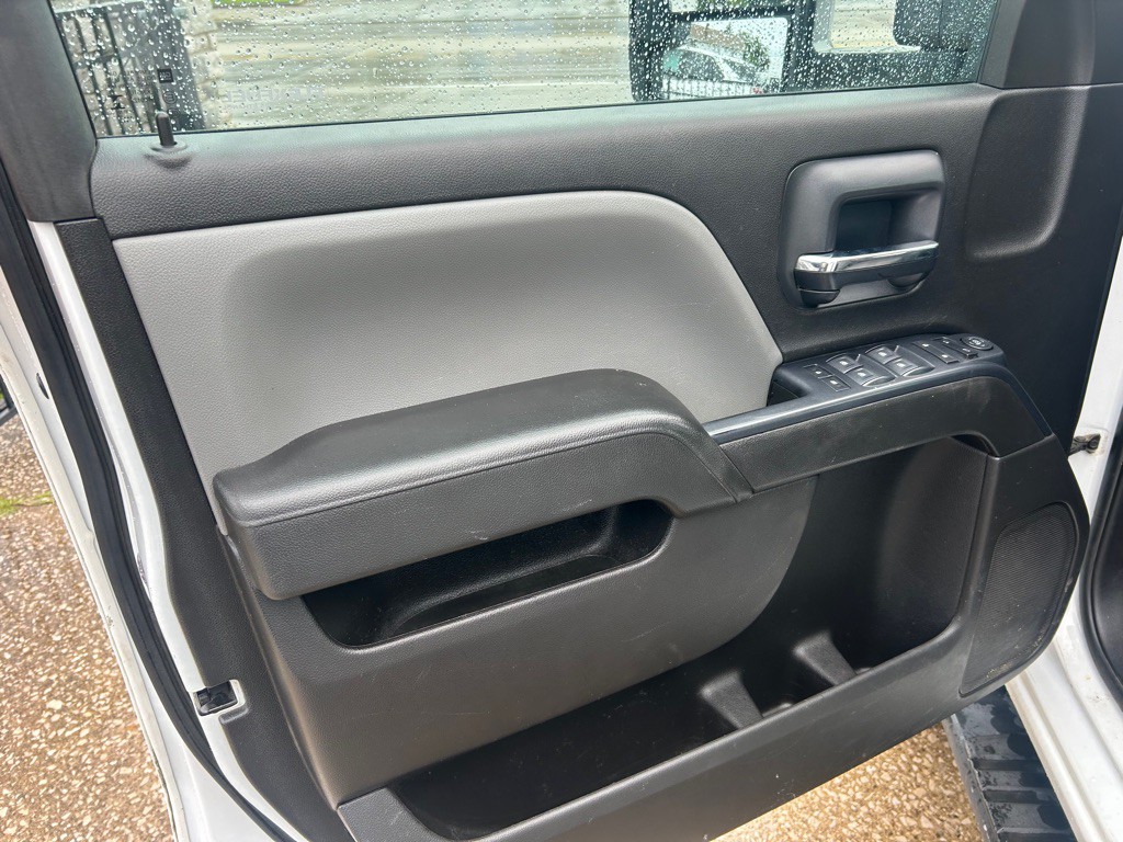 2018 Chevrolet Silverado 1500 Image 8