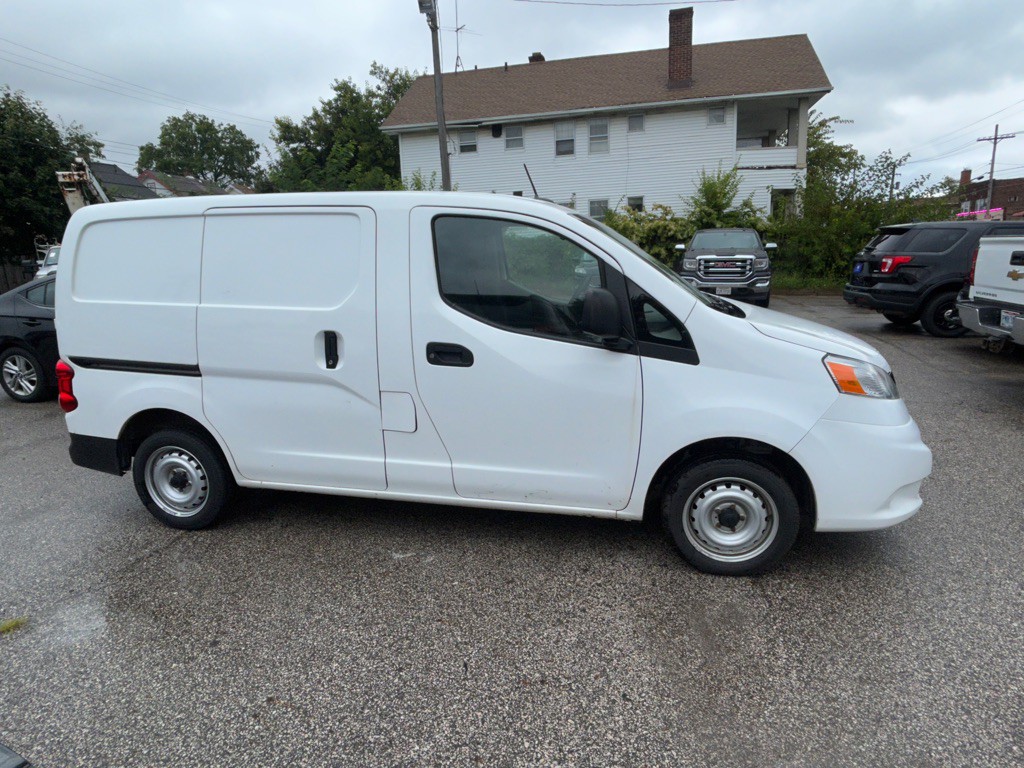 2021 Nissan NV200 Image 3