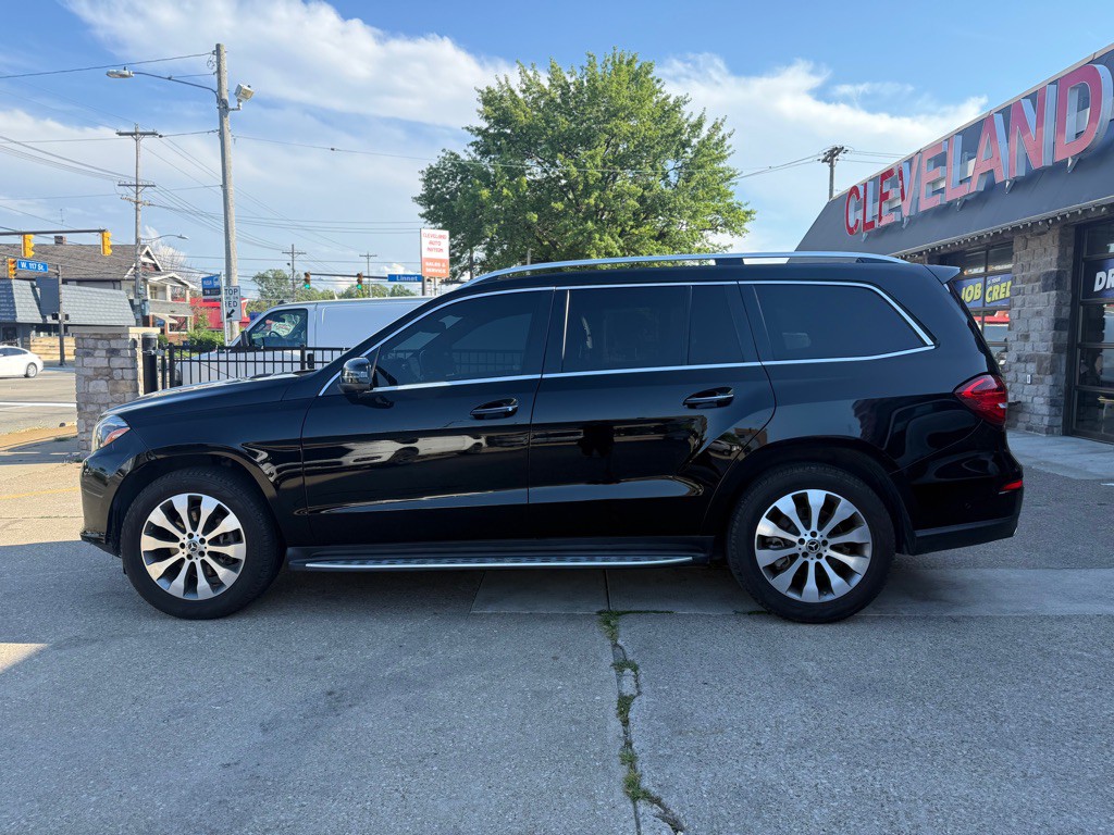 2019 Mercedes-Benz GLS-Class Image 2