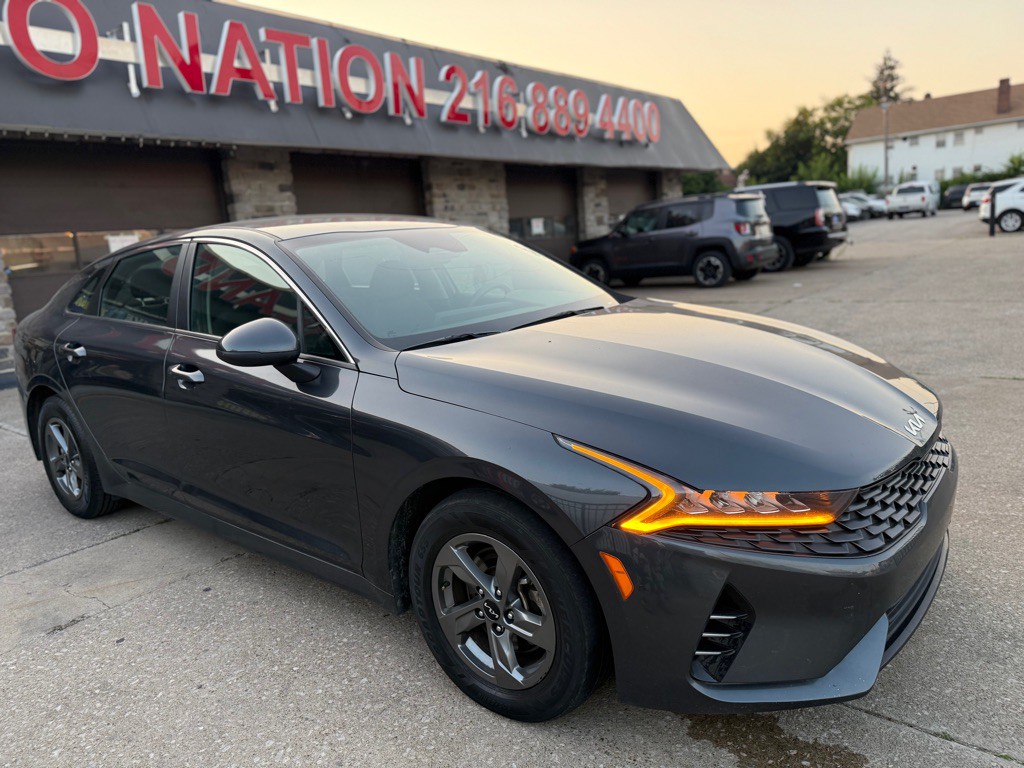 2022 Kia K5 Image 7