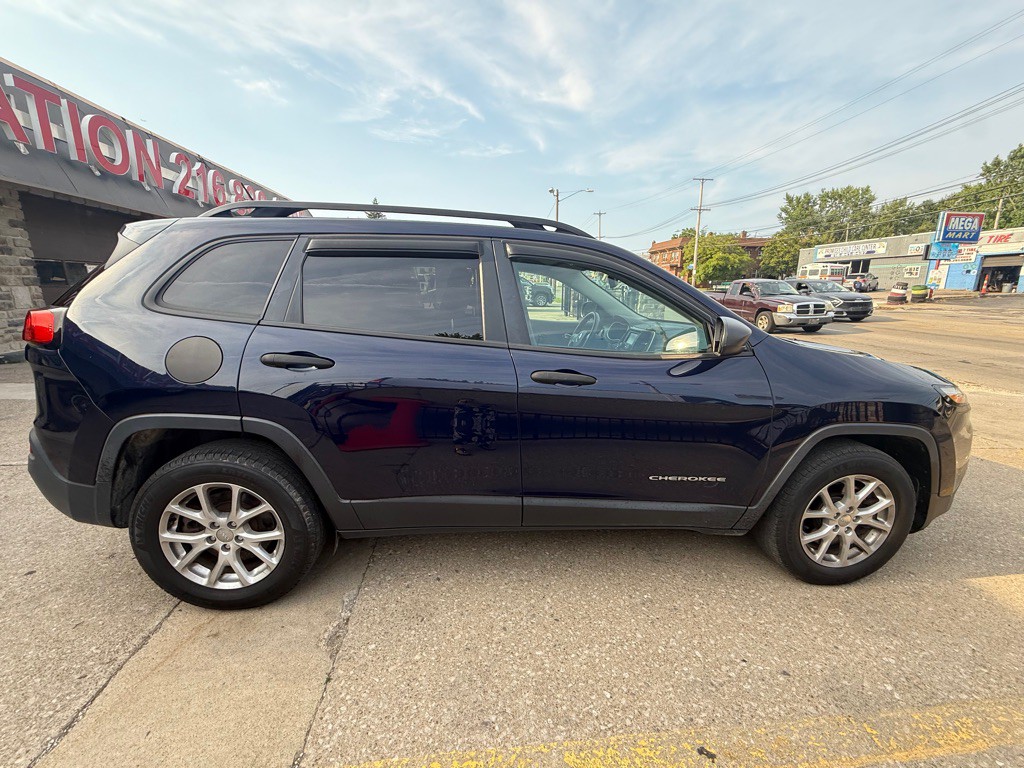 2016 Jeep Cherokee Image 6