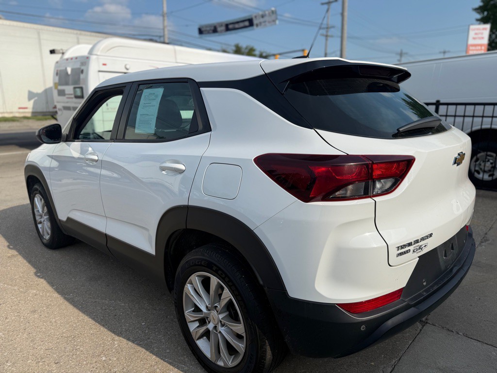 2021 Chevrolet Trailblazer Image 3