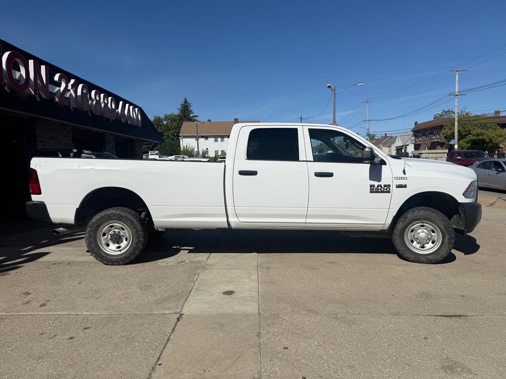 2018 RAM 2500 Image 8